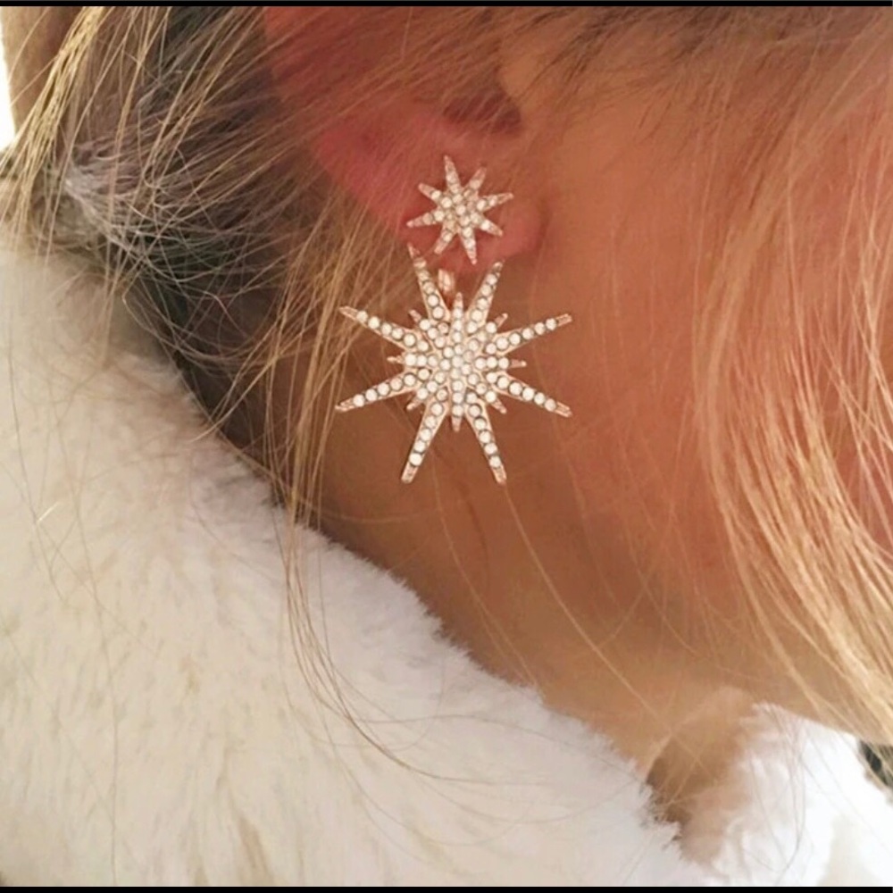 Gold plated star earrings